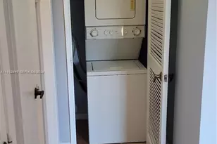 706 NW 87th Ave, Miami, FL 33172 - Photo 13