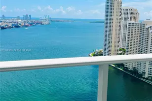 300 S Biscayne Blvd, Miami, FL 33131 - Photo 3