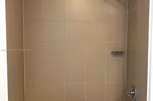 300 S Biscayne Blvd, Miami, FL 33131 - Photo 19