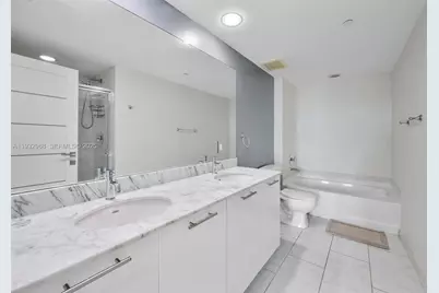 951 Brickell Ave #1806, Miami, FL 33131 - Photo 19
