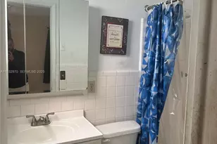 1611 NE 50th Ct, Fort Lauderdale, FL 33334 - Photo 19