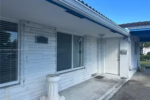 1611 NE 50th Ct, Fort Lauderdale, FL 33334 - Photo 17