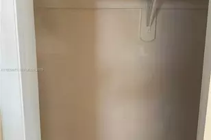 1611 NE 50th Ct, Fort Lauderdale, FL 33334 - Photo 21