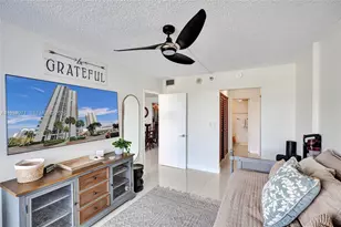 20515 E Country Club Dr, Aventura, FL 33180 - Photo 17