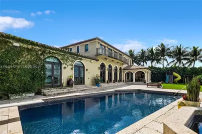 10330 W Broadview Dr, Bay Harbor Islands, FL 33154 - Photo 25