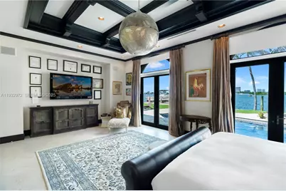 10330 W Broadview Dr, Bay Harbor Islands, FL 33154 - Photo 21