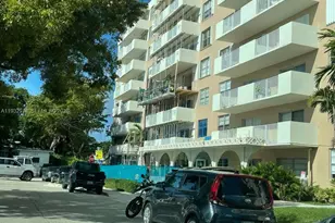 1455 N Treasure Dr, North Bay Village, FL 33141 - Photo 19