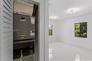 1640 NE 183 St, North Miami Beach, FL 33179 - Photo 25