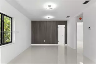 1640 NE 183 St, North Miami Beach, FL 33179 - Photo 5