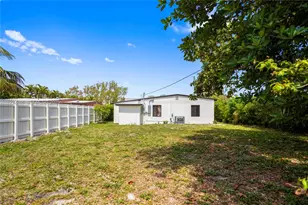 1640 NE 183 St, North Miami Beach, FL 33179 - Photo 41