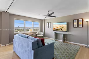 340 Sunset Dr, Fort Lauderdale, FL 33301 - Photo 35