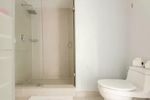 3250 NE 1st Ave, Miami, FL 33137 - Photo 11