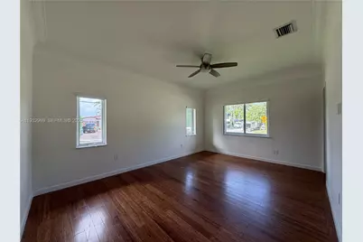 621 W Dilido Dr, Miami Beach, FL 33139 - Photo 19