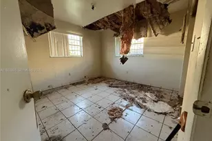 830 SW 72nd Ave, Miami, FL 33144 - Photo 13