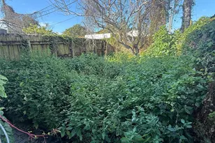 830 SW 72nd Ave, Miami, FL 33144 - Photo 23