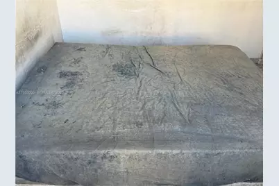 830 SW 72nd Ave, Miami, FL 33144 - Photo 17