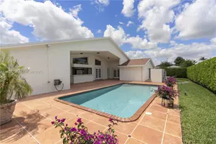 13945 SW 107th Ct, Miami, FL 33176 - Photo 15