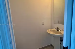 8964 W Flagler St, Miami, FL 33174 - Photo 7