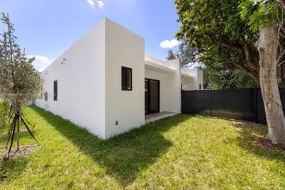 6852-6850 NW 4th Ave, Miami, FL 33150 - Photo 3