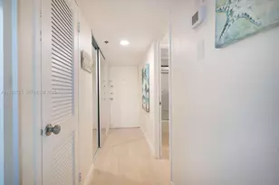 100 Lincoln Rd, Miami Beach, FL 33139 - Photo 7