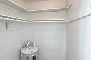 3049 NW 9th Ave, Wilton Manors, FL 33311 - Photo 13