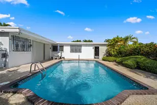 8490 Grand Canal Dr, Miami, FL 33144 - Photo 9