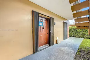 2335 NE 172nd St, North Miami Beach, FL 33160 - Photo 13