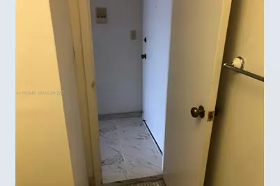 555 NE 123rd St #212-B, North Miami, FL 33161 - Photo 17