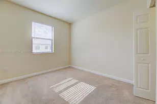 3316 W 91st Terrace, Hialeah, FL 33018 - Photo 23