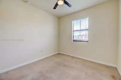 3316 W 91st Ter, Hialeah, FL 33018 - Photo 27
