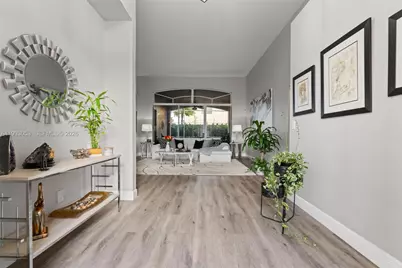 343 SW 187th Ter, Pembroke Pines, FL 33029 - Photo 5