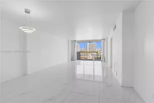 3545 NE 166th St, North Miami Beach, FL 33160 - Photo 15