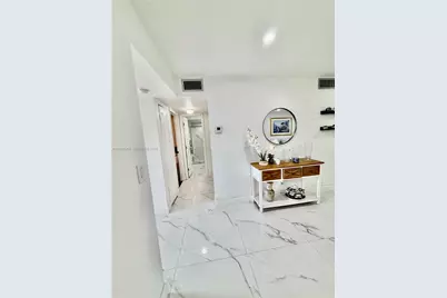 9330 Sunrise Lakes #304, Sunrise, FL 33322 - Photo 17