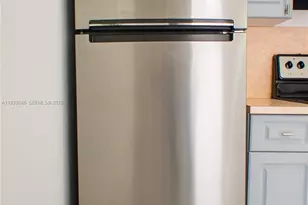 67 NE 12th Ave, Homestead, FL 33030 - Photo 9