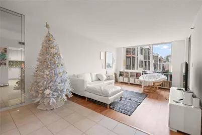 17890 W Dixie Hwy 614 Hwy #614, North Miami Beach, FL 33160 - Photo 5