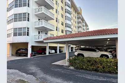 2500 NE 48th Ln #507, Fort Lauderdale, FL 33308 - Photo 3