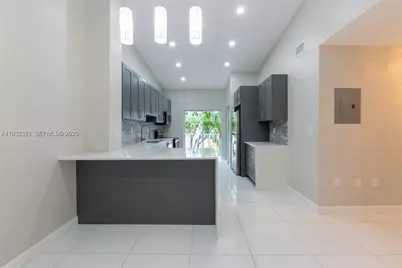 6990 NW 179th St #201-2, Hialeah, FL 33015 - Photo 5