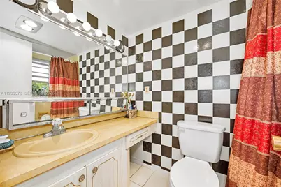 12027 S Greenway Cir #206, Royal Palm Beach, FL 33411 - Photo 13
