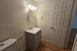 3600 NW 21st St, Lauderdale Lakes, FL 33311 - Photo 19