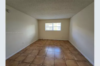 3600 NW 21st St #103, Lauderdale Lakes, FL 33311 - Photo 11