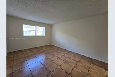 3600 NW 21st St #103, Lauderdale Lakes, FL 33311 - Photo 13