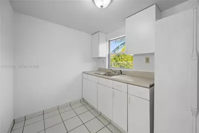 5685 SW 72nd Ave, Miami, FL 33143 - Photo 37