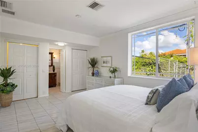 5685 SW 72nd Ave, Miami, FL 33143 - Photo 19