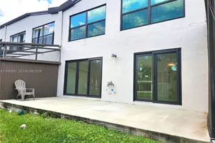 9723 N New River Canal Rd, Plantation, FL 33324 - Photo 29