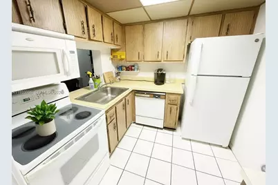 2800 NW 56th Ave #F201, Lauderhill, FL 33313 - Photo 5