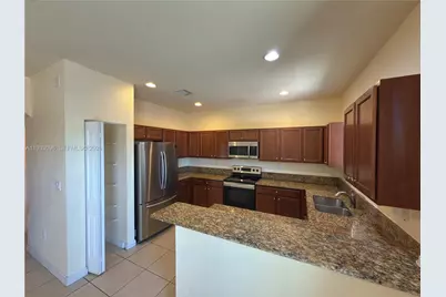 [Address not provided], Miami, FL 33185 - Photo 7