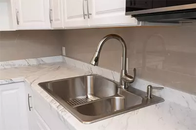 3625 N Country Club Dr #309, Aventura, FL 33180 - Photo 47