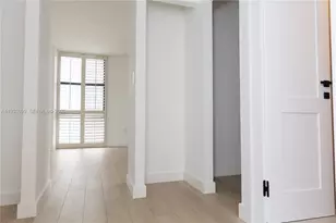 3625 N Country Club Dr, Aventura, FL 33180 - Photo 13