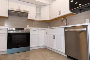 3625 N Country Club Dr, Aventura, FL 33180 - Photo 33