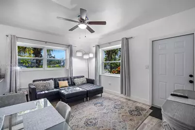 859 NE 90th St, Miami, FL 33138 - Photo 7